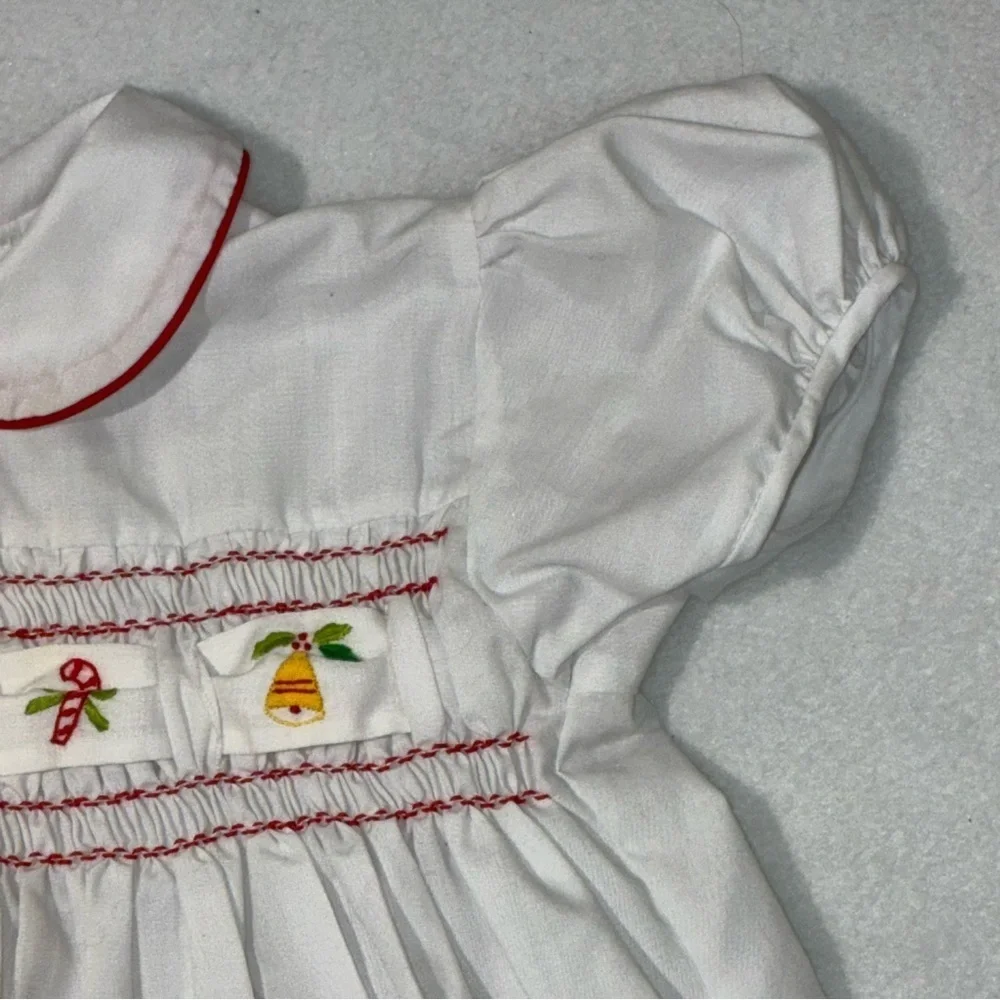Vtg Imperial Smocked Christmas White & Red Dress Embroidered Ribbon Sz 2